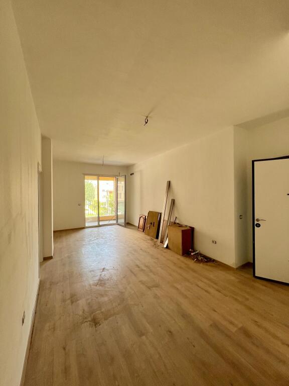For sale, Apartment 2+1+balcony, "Ish Fusha e Aviacionit" Tirana.