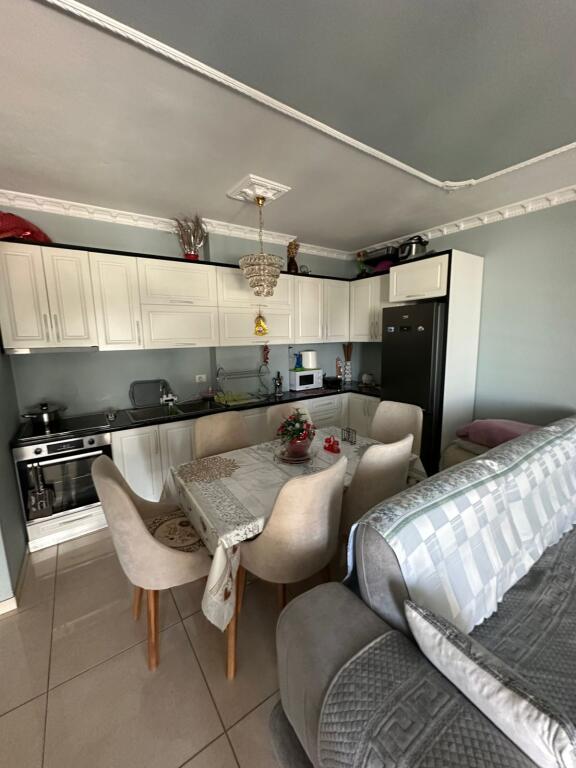 APARTMENT FOR RENT 2+1+2