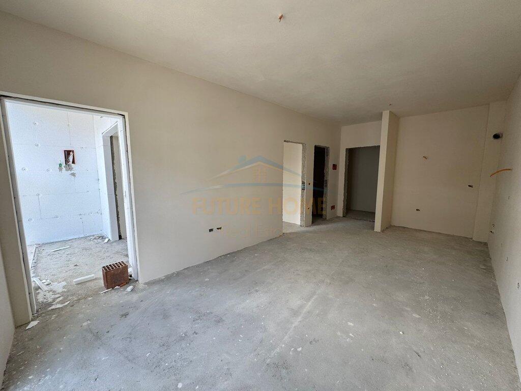 For sale, Apartment 1+1, Dogana, Tirana.