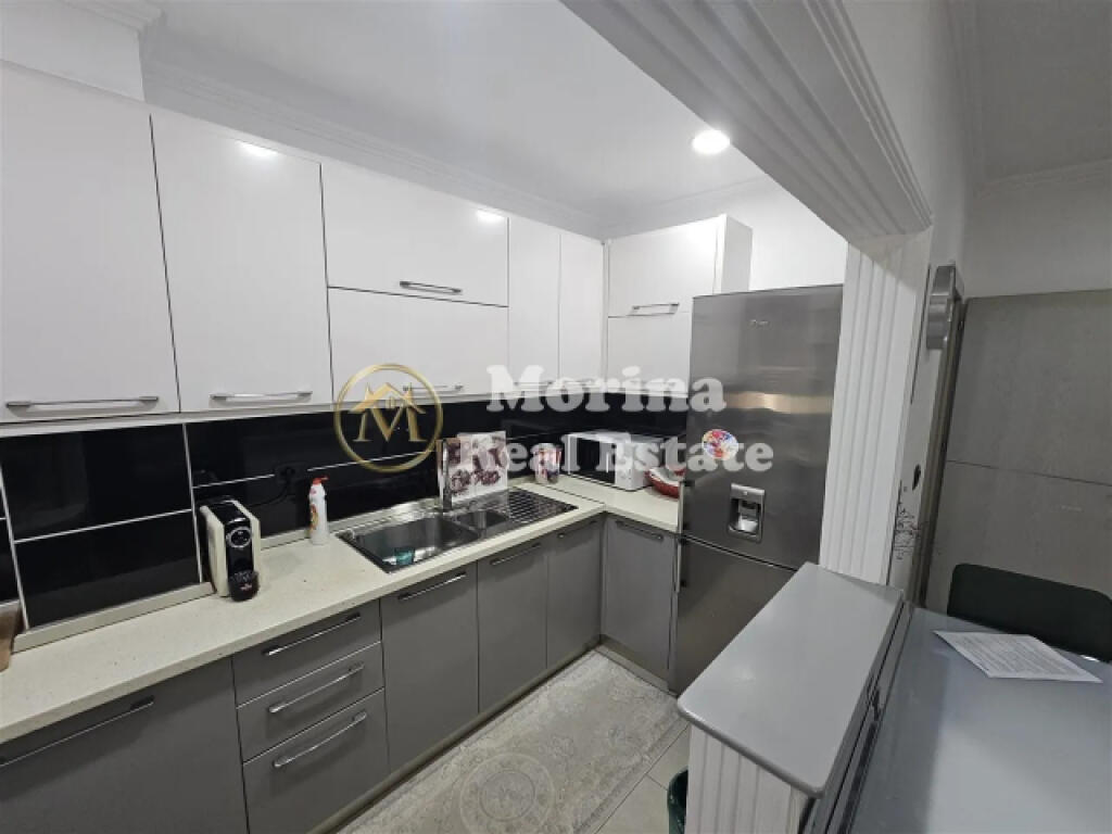 Apartament 1+1 Përballë Deliorgjit, 450 euro/muaj