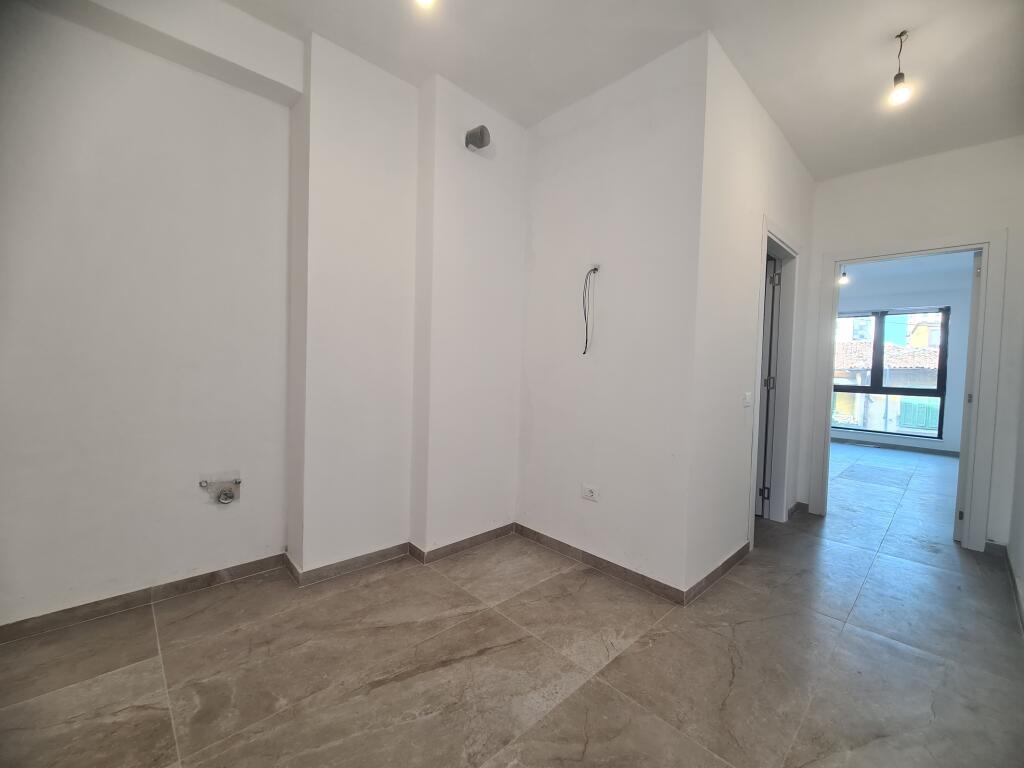 Apartment 2+1 for sale in Myslym Shyr
