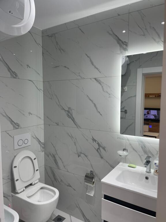 For Rent Apartment 1+1 - Rruga e Kosovareve 🏙️