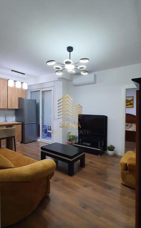 Qira, Apartament 1+1+blk, Rruga e Dibres prane Shkolles se Bashkuar