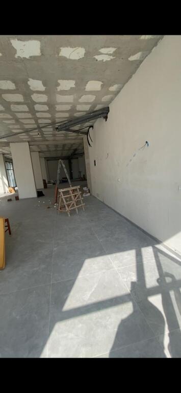 Business space for rent in Kamez