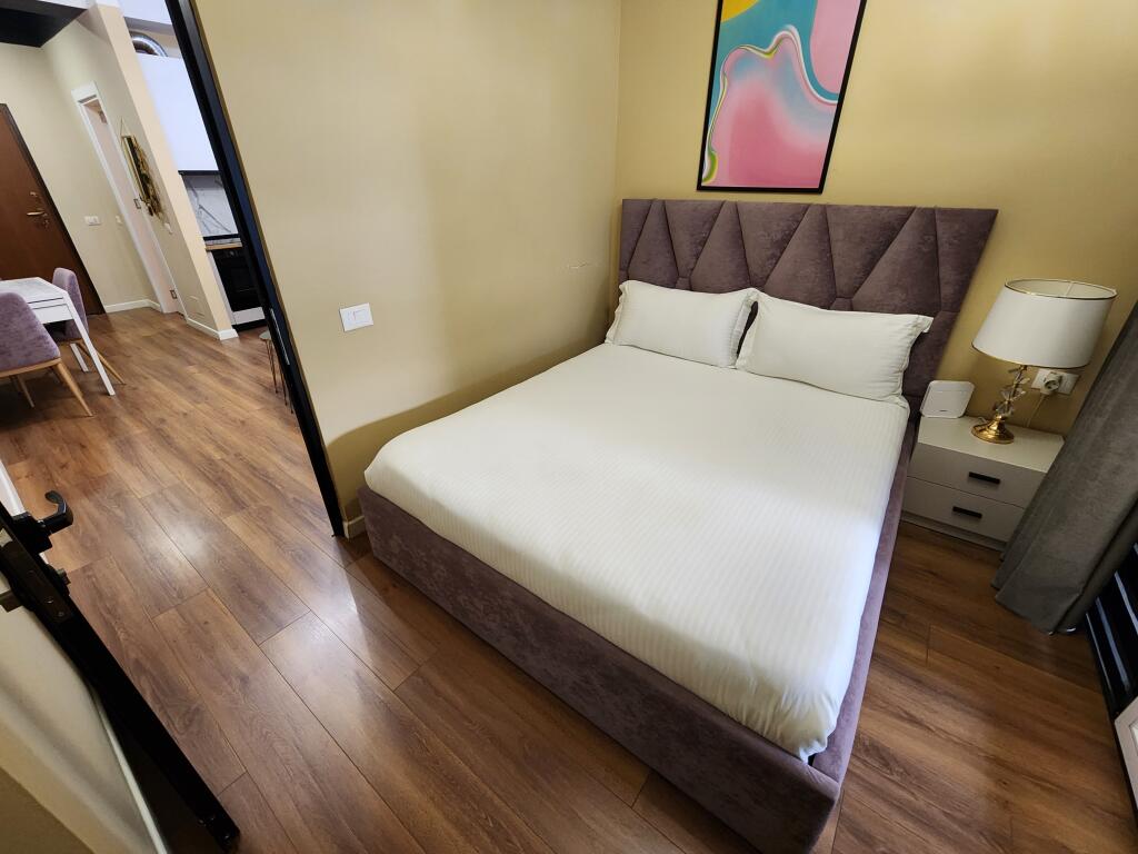 IN AFFITTO: Appartamento di Lusso 1+1 con Bagno e Veranda 📍KOMUNA PARISIT – Complesso KIKA 2, Proprio accanto a FLEX GYM