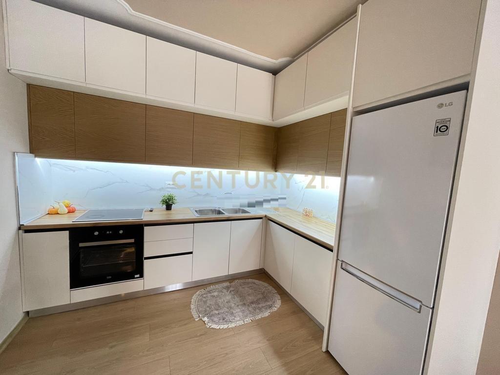 APPARTAMENTO 1+1 IN AFFITTO LAGO DI TIRANA!