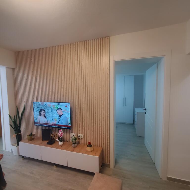 Apartament 2+1 me qira prane Rruges se Durresit!