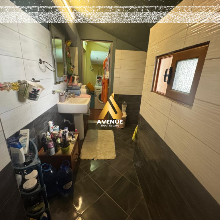 FOR SALE APARTMENT 1+1 IN BLLOK, TIRANA    Location: Bllok near Sezeri