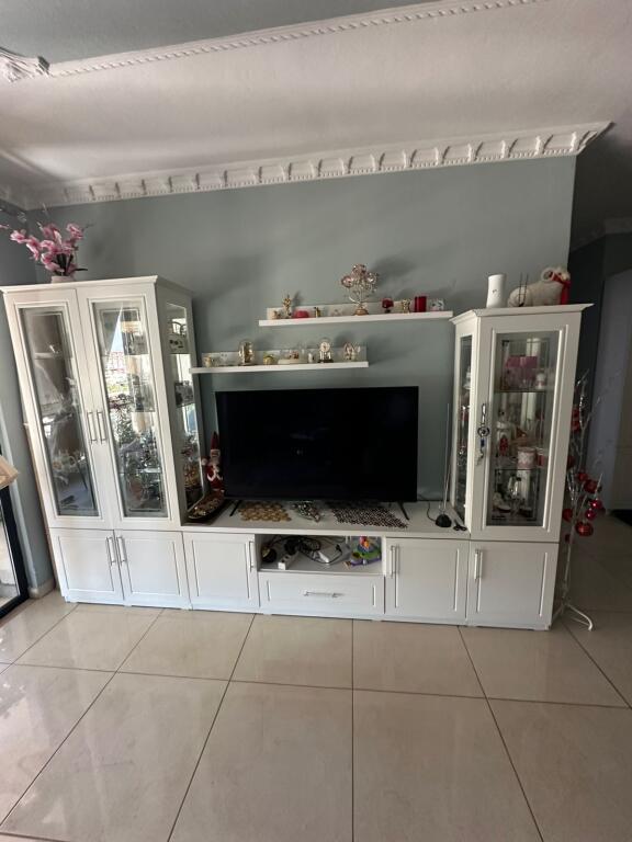 APARTMENT FOR RENT 2+1+2