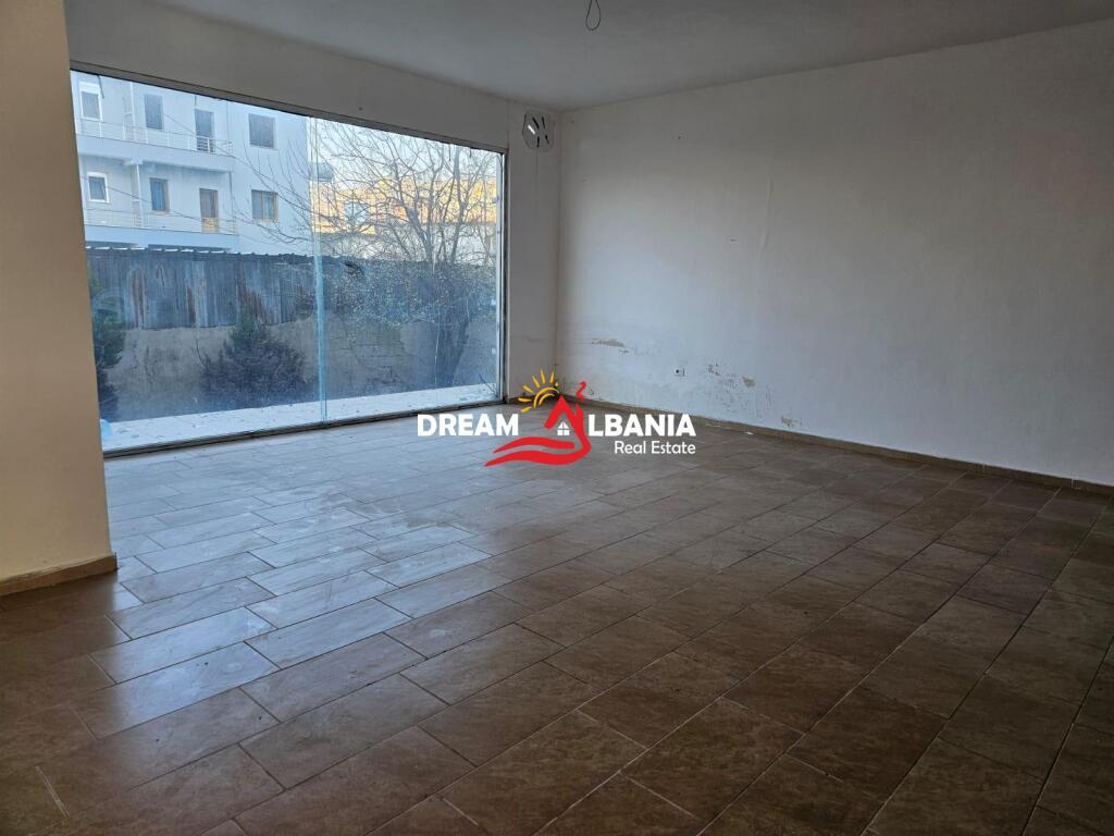 Magazzino in affitto in Rruga Eltion Frroku - Ardeno (ID 4281268)