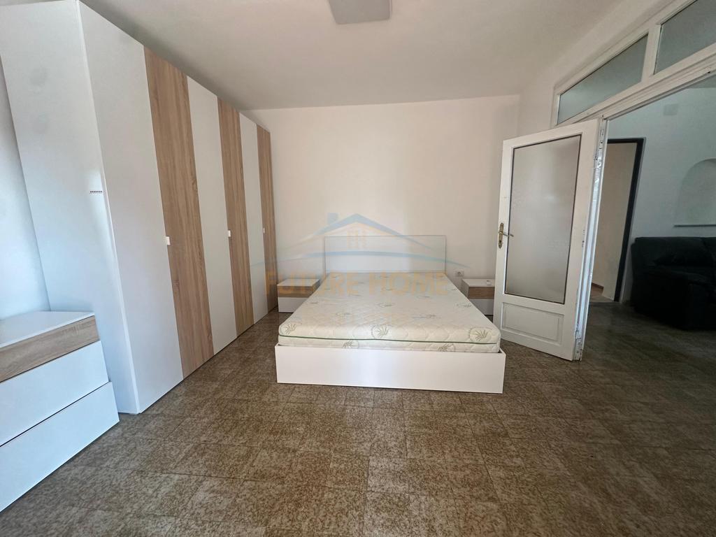 Affitto, Appartamento 2+1, Città degli Studenti, Tirana
