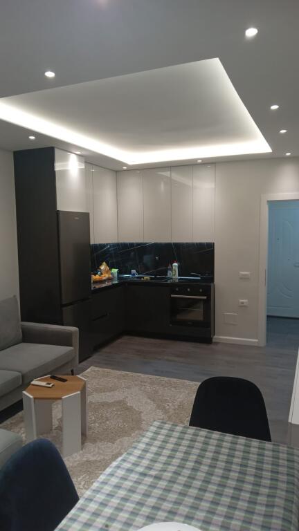 Apartament me qera 1