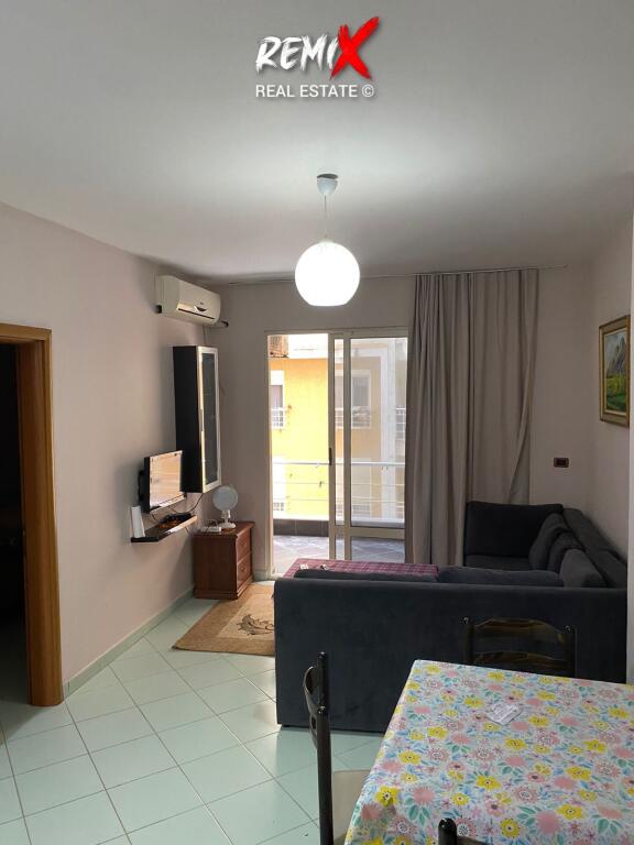 APARTAMENT 1+1 PER SHITJE TEK RROTA E KUQE, PLAZH DURRËS