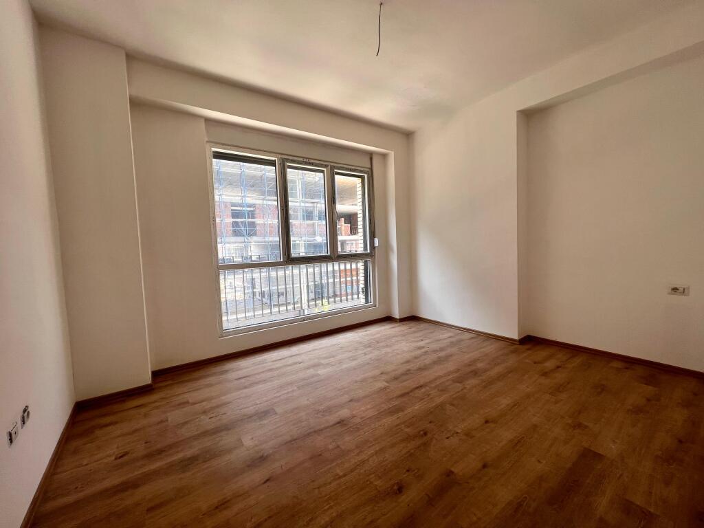 For sale, Apartment 2+1+balcony, "Ish Fusha e Aviacionit" Tirana.