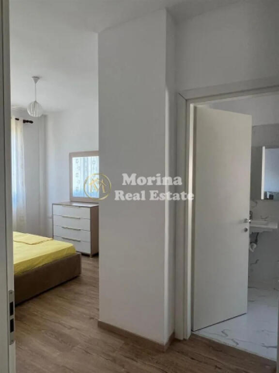 Qera, Apartament 2+1+2 Prane Fjori Di Bosko