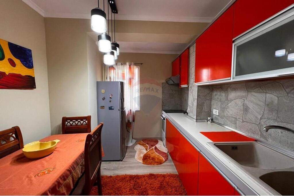 2+1 apartment for rent at Dinamo Stadium!