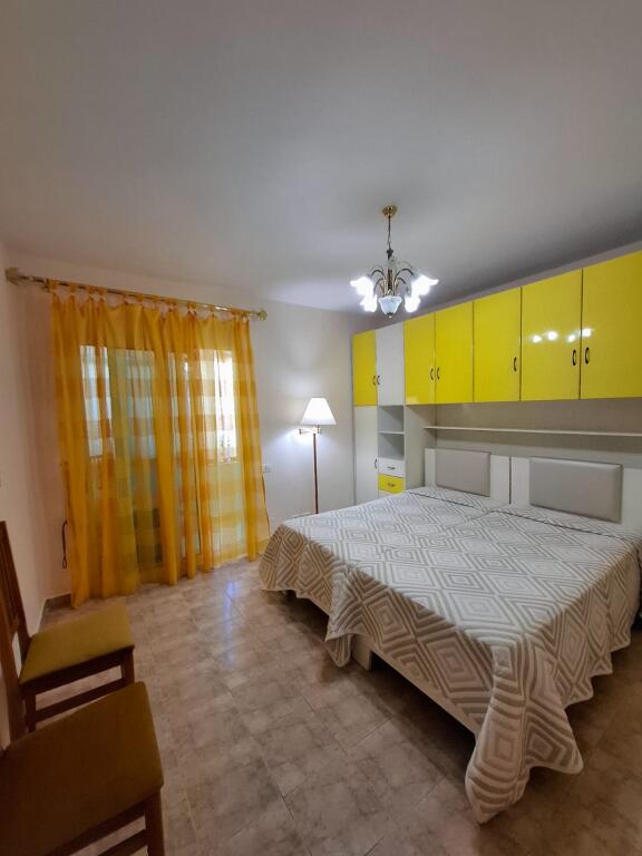 Tirana, appartamento 1+1+Annex+Balcone in affitto, 3° piano, 65 m² (Comune di Parigi)