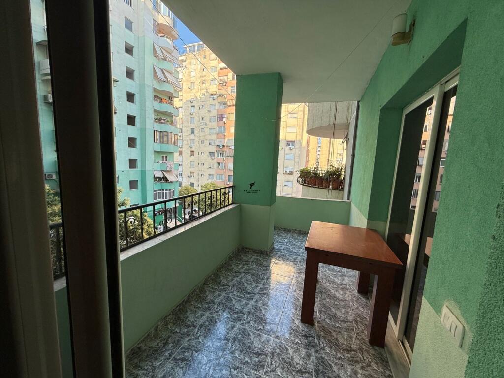 FOR SALE APARTMENT 3+1+2 PARIS COMMUNE