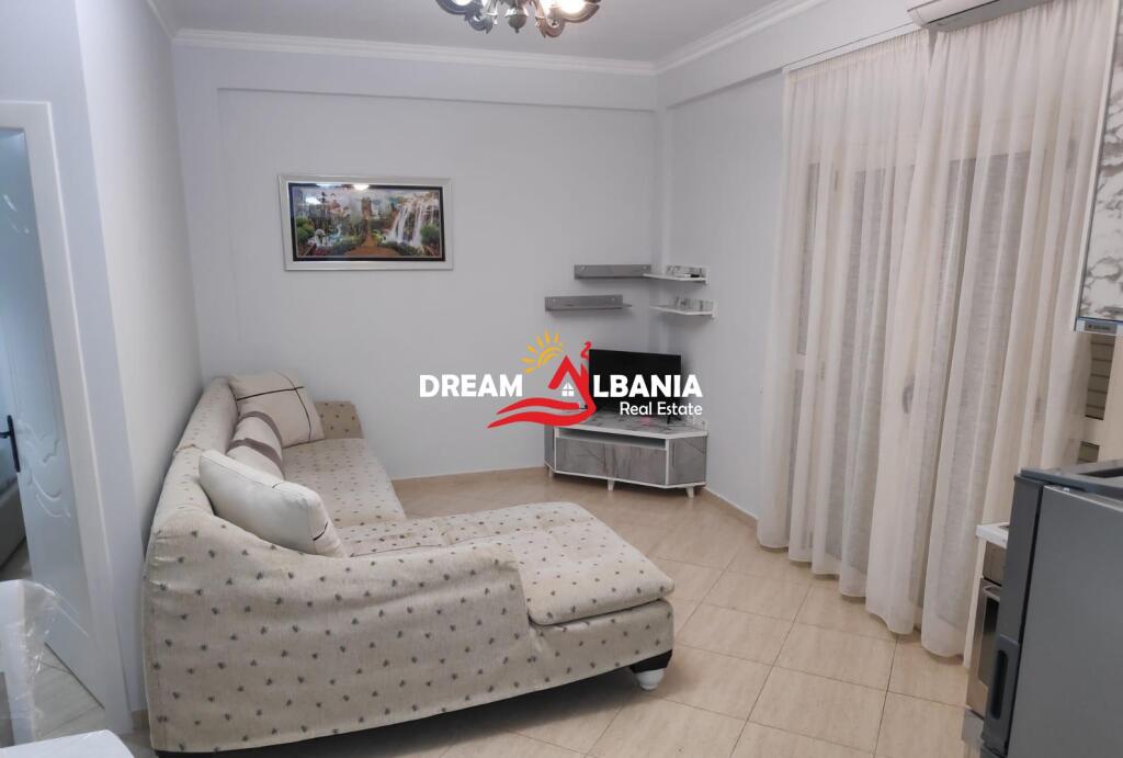 2+1 apartment for rent in Porcelan Marie Kraja street (ID 42215293).