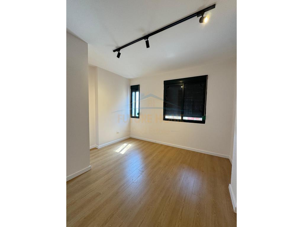 For sale, Apartment 2+1+3, Vollga, Durres