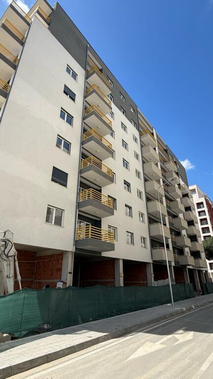 For sale Apartment 3+1+2 + Parking Space at Kupola in Lapraka.
