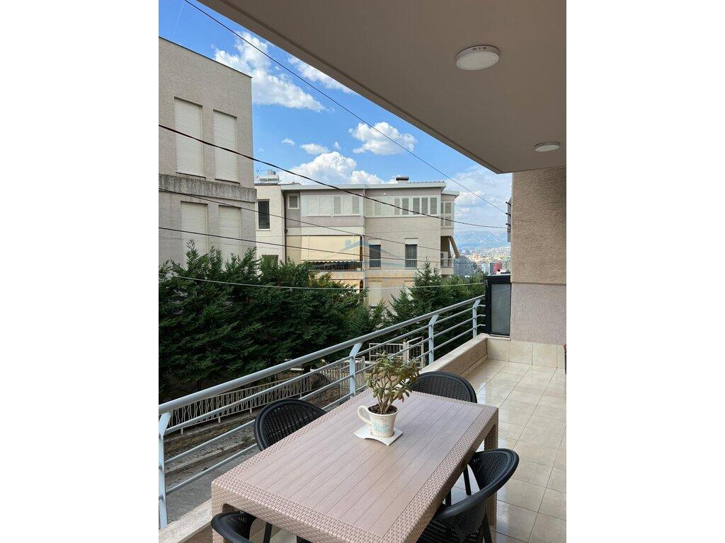 Qira, Apartament 1+1, Liqeni i Thatë, Tiranë.