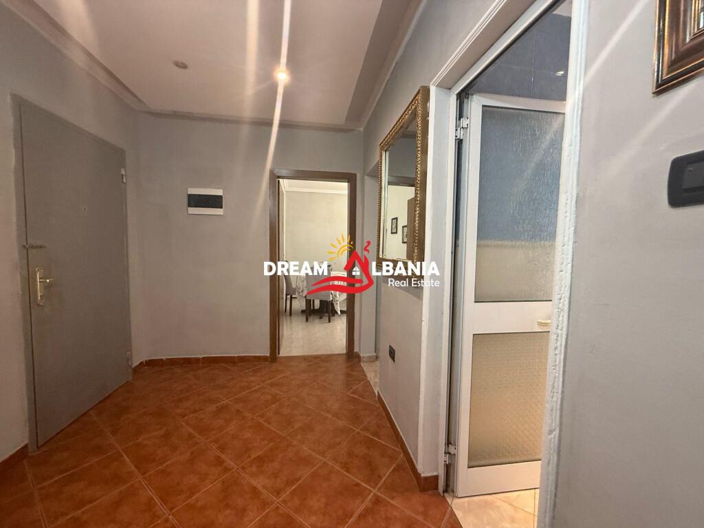 Appartamento 2+1 in affitto a Pazari i Ri, Via Tefta Tashko Koco (ID 4229443)