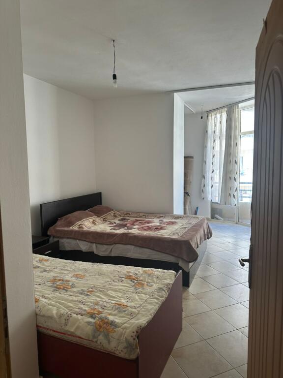 In Affitto Appartamento 2+1+1 Balcone