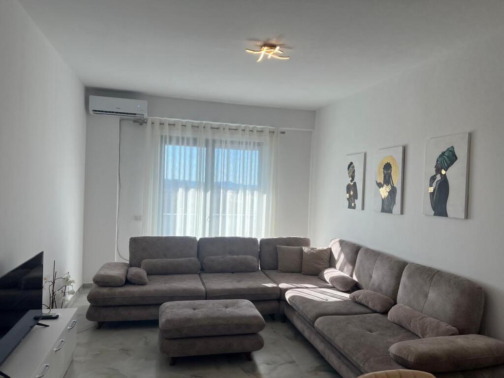 2+1 apartment for rent in Astir