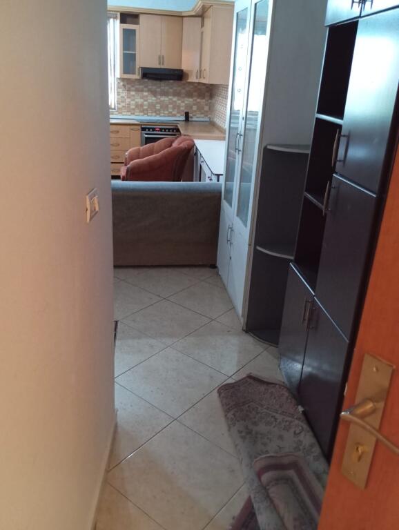 Apartment 1+1. Rruga e burgut