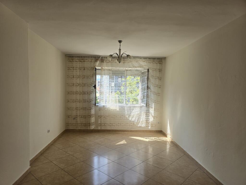 APARTMENT FOR RENT 3+1
