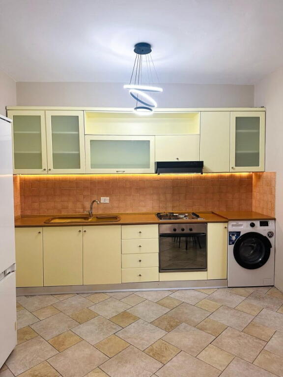 Apartment for Rent 1+1 in the Center (ID B2101068) Tirana.