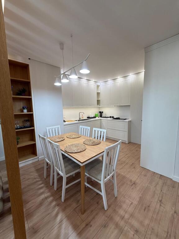 Modern 2+1+2 Apartment with Parking Option