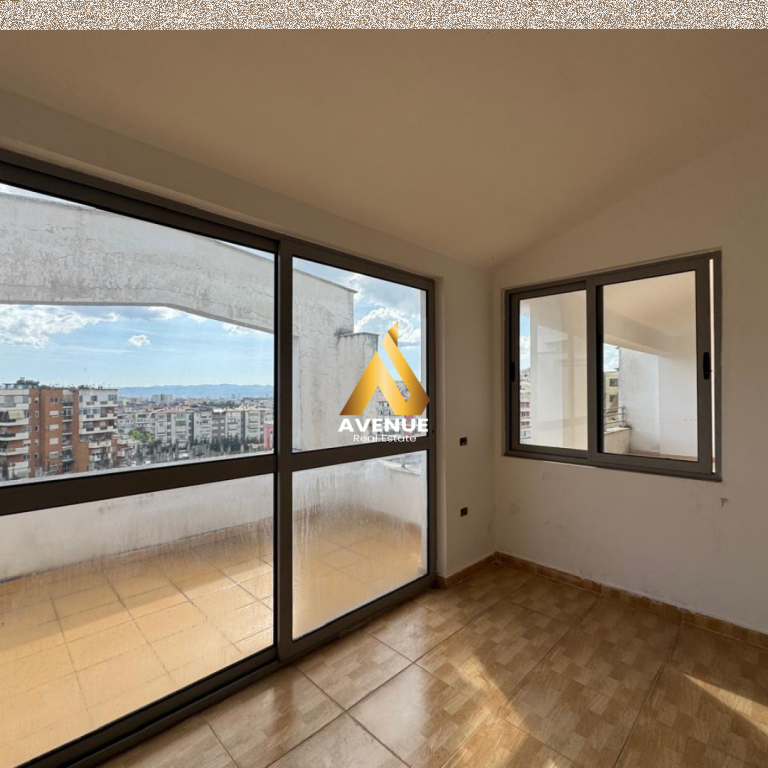 SHITET APARTAMENT 3+1+2+ VERANDE NE FRESK, TIRANE