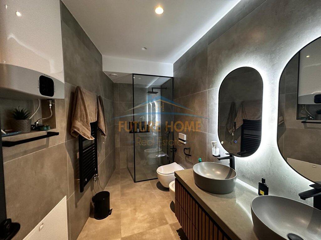 Luxury Apartment for Sale 4+1+2+Veranda+Swimming Pool+Parking Space, Botanical Garden, Tirana
