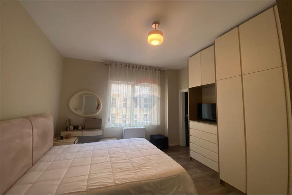 For sale 2+1+2 apartment in Laprake.