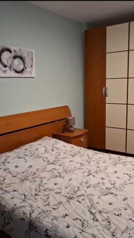 1+1 apartment for rent at Ndre Mjeda Street