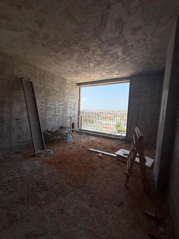 For sale, 1+1 apartment Siri Kodra, Tirana.