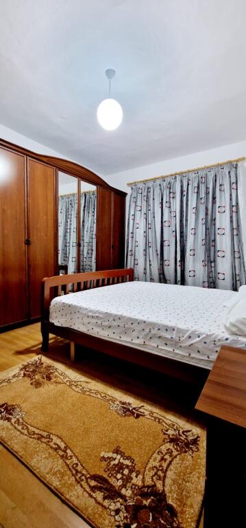 Jepet me qira 2+1 RRUGA BARDHYL