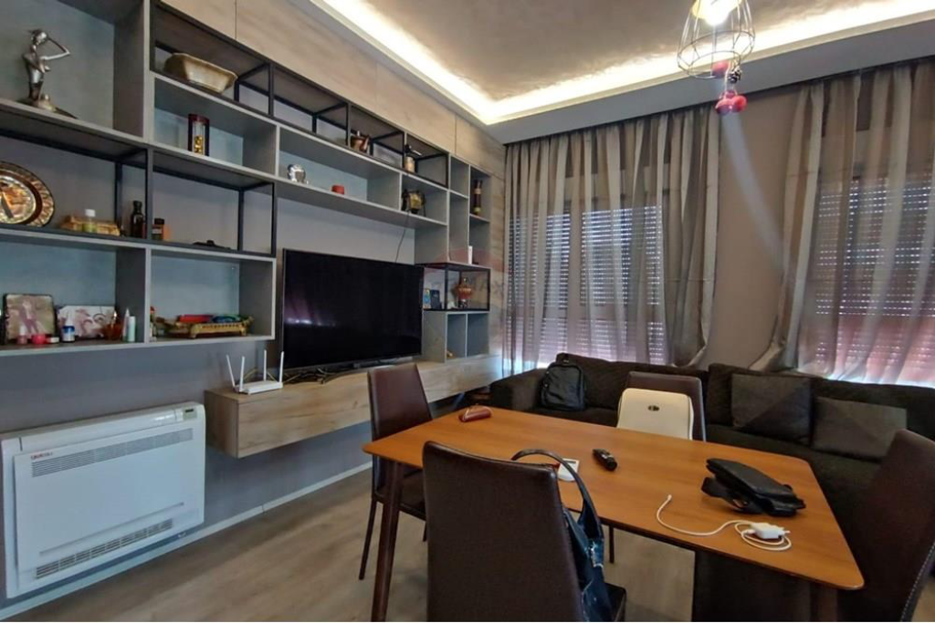 2+1 apartment for sale Mangalem Complex