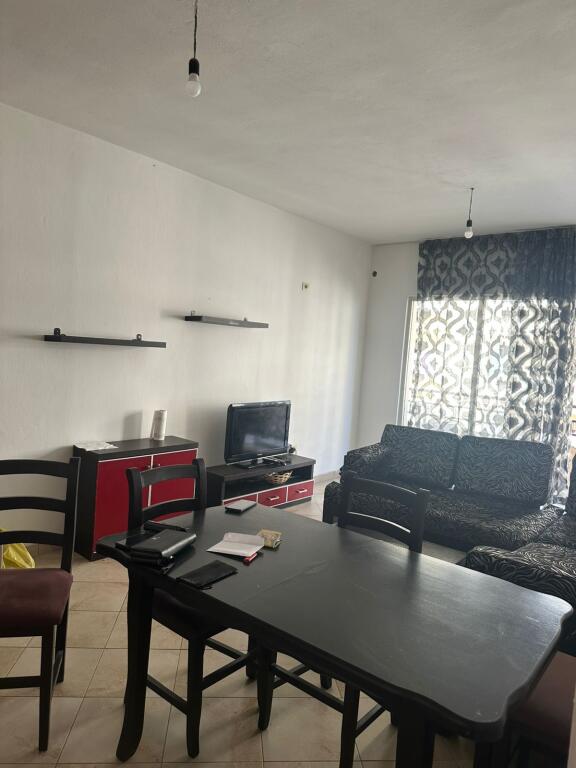 In Affitto Appartamento 2+1+1 Balcone