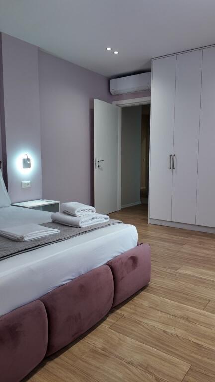 2+1 Apartment for Rent at Pazari i Ri