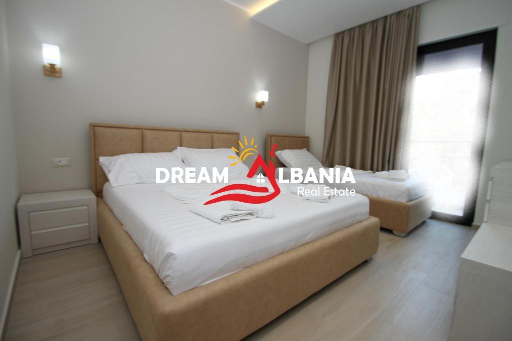 Hotel ne Shitje ne Rradhime Buze Detit (ID 4151095)
