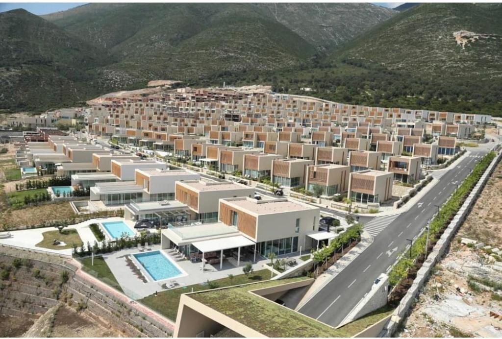 FOR SALE APARTMENT 3+1 IN GREEN COAST