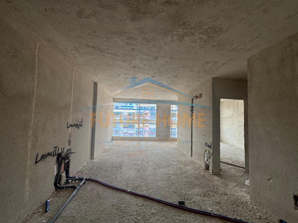 For sale 1+1 apartment Paris Commune