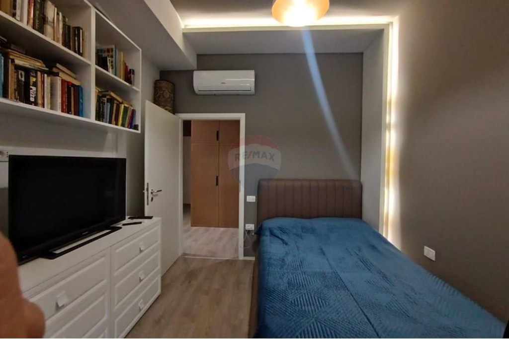 2+1 apartment for sale Mangalem Complex
