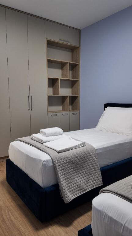 2+1 Apartment for Rent at Pazari i Ri