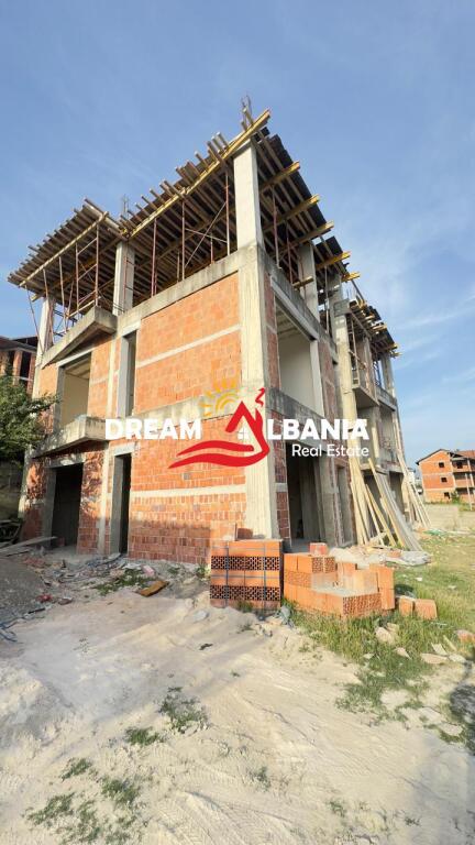 6 Apartments 2+1 for Sale in Paskuqan (ID 41211987)