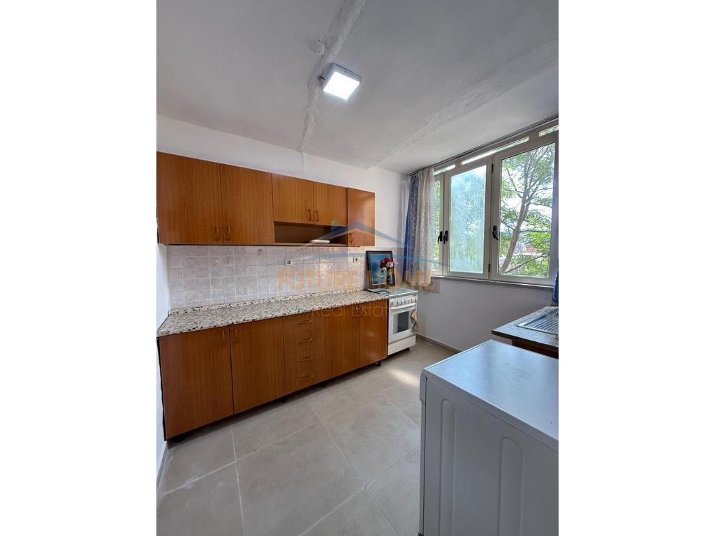 Qera, Apartament, 3+1, 21 Dhjetori, Tiranë