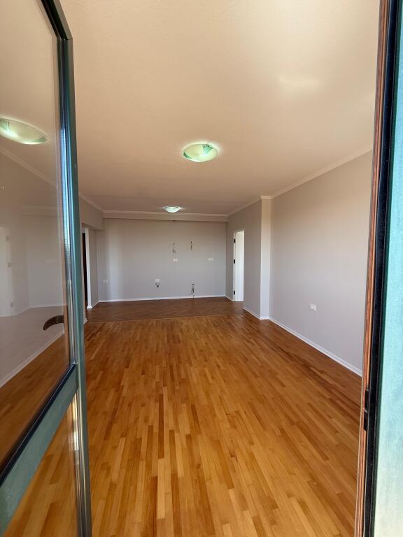 For sale, Apartment 2+1, Kinostudio, Tirana.